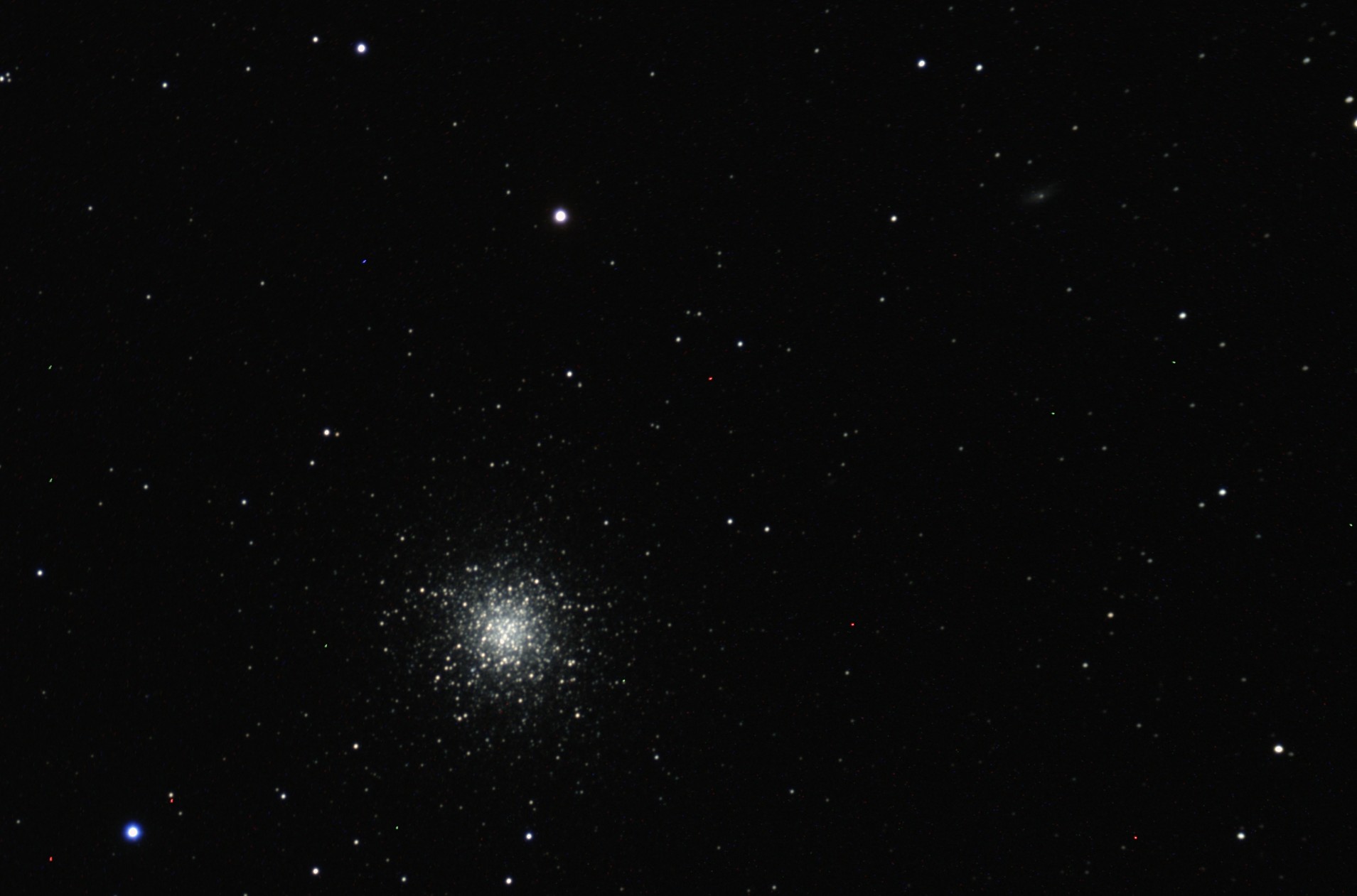 M13,
